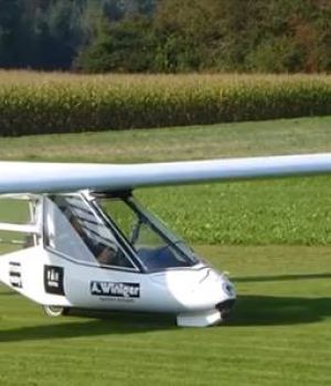 Ein Flugzeug, leichter als jeder Pilot